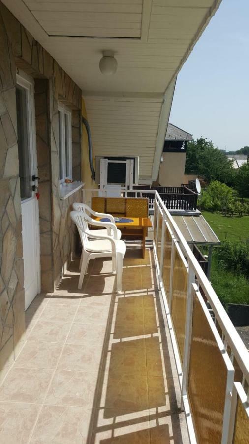 Happy House Apartment Zalakaros Ngoại thất bức ảnh