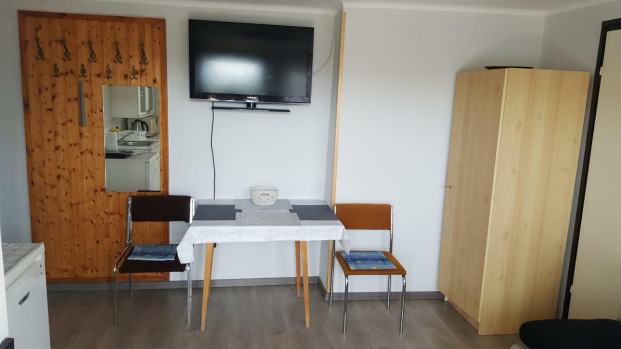 Happy House Apartment Zalakaros Ngoại thất bức ảnh